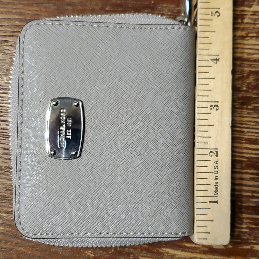 Michael Kors Gray-Pink Wallet